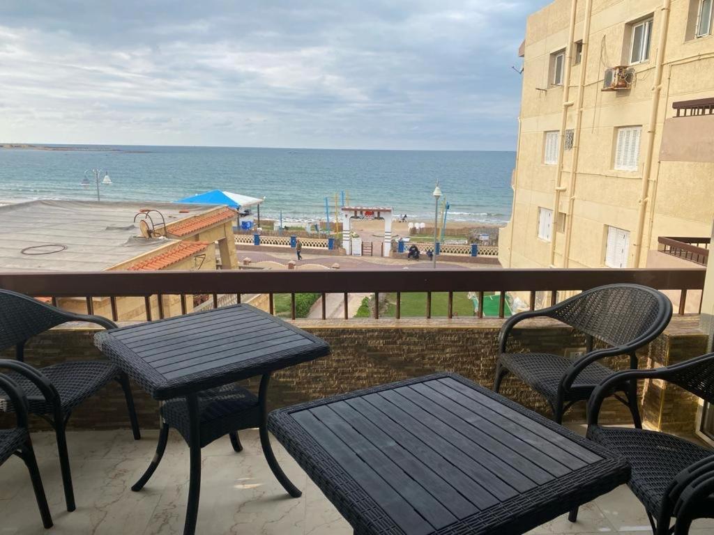 Apartment Maxeem Direct Sea View Super Lux 2 Bed Maamoura سوبر لوكس مجموعه مكسيم شاطىء المعموره على البحرمع كارنيهات بوابه طول السنه و الشاطىء الخاص من اول مايو الى نهايه اكتوبر للعائلات Alexandria