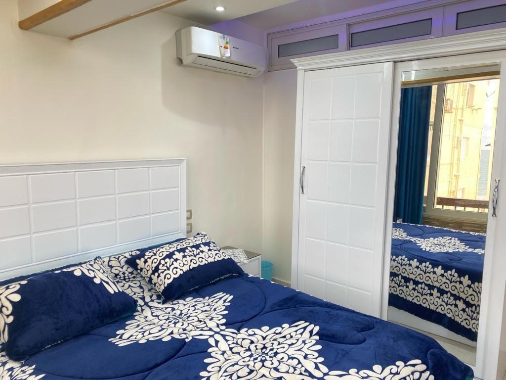 Apartment Maxeem Direct Sea View Super Lux 2 Bed Maamoura سوبر لوكس مجموعه مكسيم شاطىء المعموره على البحرمع كارنيهات بوابه طول السنه و الشاطىء الخاص من اول مايو الى نهايه اكتوبر للعائلات Alexandria