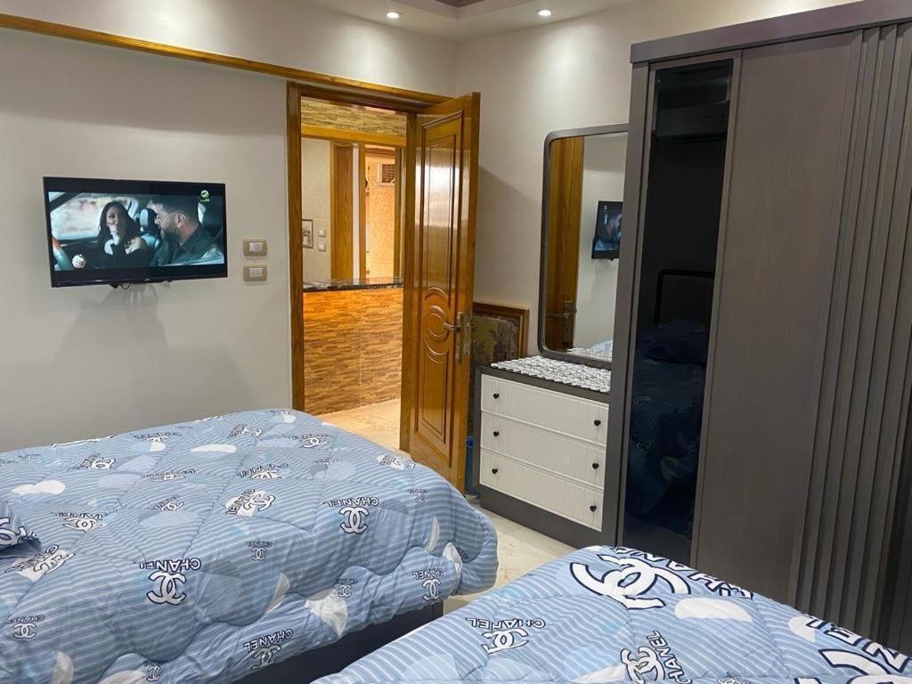 Maxeem Direct Sea View Super Lux 2 Bed Maamoura سوبر لوكس مجموعه مكسيم شاطىء المعموره على البحرمع كارنيهات بوابه طول السنه و الشاطىء الخاص من اول مايو الى نهايه اكتوبر للعائلات Apartment *